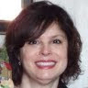 Meet your Posher, Leeann